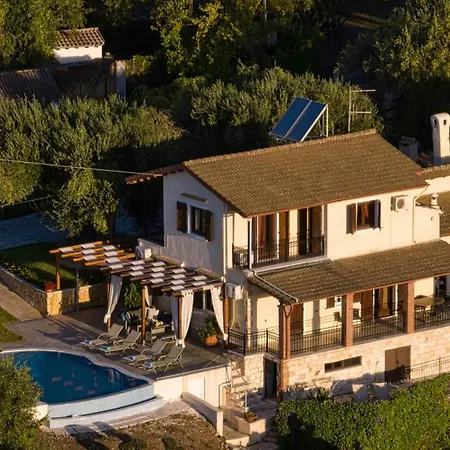 Villa Verde Villa *