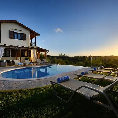 Villa Verde Villa *